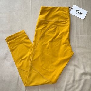 Zyia leggings